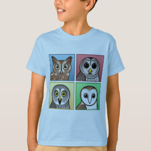 4羽の色のフクロウ(パステル調) Tシャツ