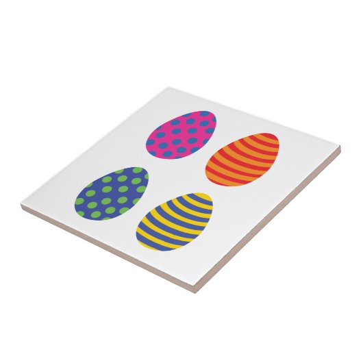 4色のイースターエッグ タイル (側面)