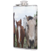 4色違う馬、スキットル フラスク (左)