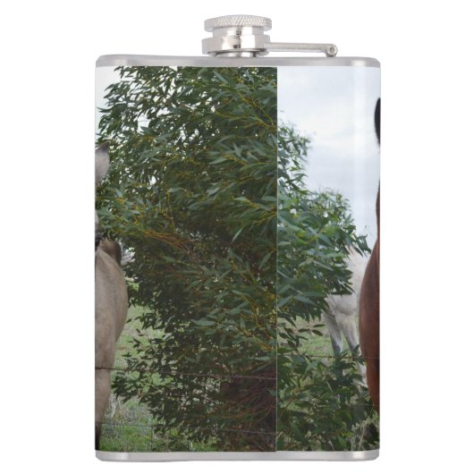 4色違う馬、スキットル フラスク (裏面)