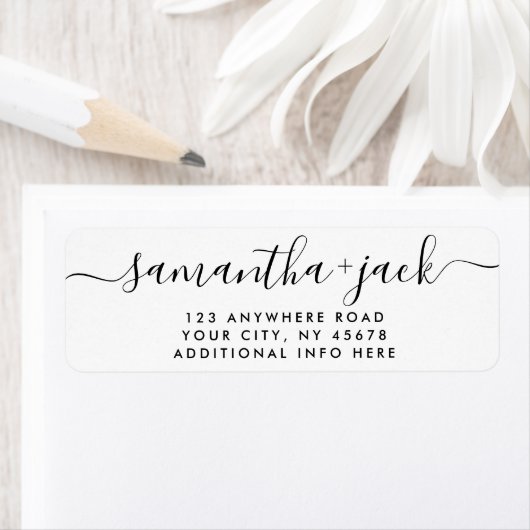 4行モダン結婚のスタイリッシュ差出人住所 ラベル (インサイチュ)
