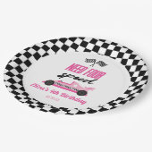 4速ピンクレースカー4th誕生日パーティー ペーパープレート (アングル)