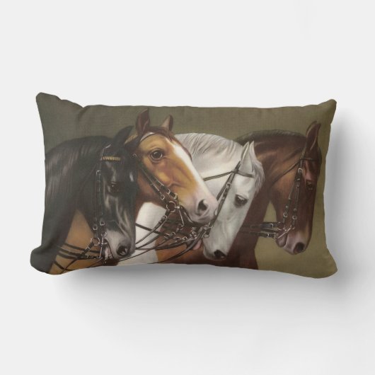 4頭の馬のヴィンテージの芸術のクッションの枕Lumbar ランバークッション (正面)