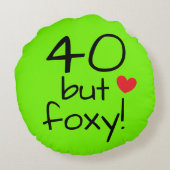 40しかしずるいおもしろい40歳の誕生日のリバーシブル ラウンドクッション (裏面)