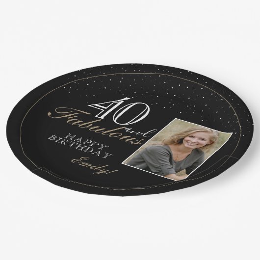40と素晴らしいエレガントブラック40th誕生日の写真 ペーパープレート (アングル)