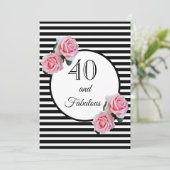 40と素晴らしいグラム誕生日パーティー白黒 招待状 (スタンド正面)