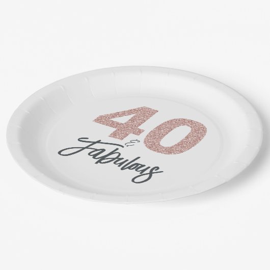 40と素晴らしいピンクのグリッター誕生日パーティー ペーパープレート (アングル)
