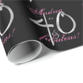 40と素晴らしい名前をカスタムするピンクオンブラック ラッピングペーパー (ロールコーナー)