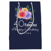 40と素晴らしい文字 – 水彩フローラ誕生日 ミディアムペーパーバッグ (正面)