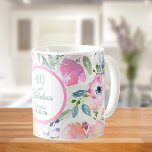 40と素晴らしい水色のピンクの花boho コーヒーマグカップ<br><div class="desc">ロマンチック、ボヘミアン、ボホスタイル40歳の誕生日の女の子のための完璧な贈り物。白い背景にフェミニン緑の葉を持つピンク、緑、桃の色の柔らかい水色の花。文字付き： 40と素晴らしい。名前、年齢と日付のテンプレート、緑の文字。</div>