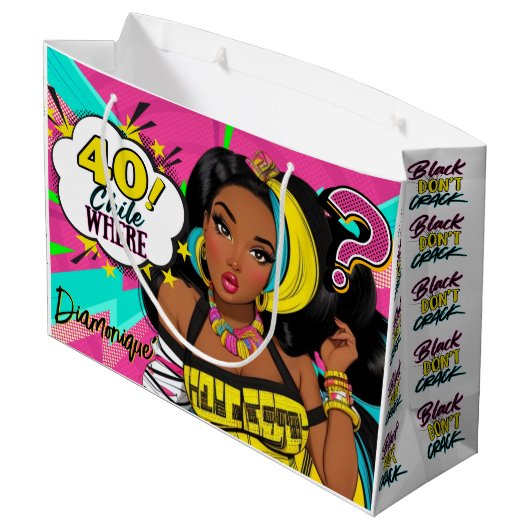 40どこ？おもしろいブラックガールポップ・アートのアート誕生日 ラージペーパーバッグ (裏面アングル)