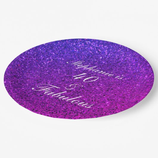 40アンドファビュラス誕生日ピンクパープルグリッター ペーパープレート (アングル)