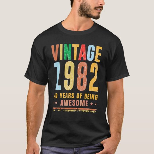 40年のヴィンテージ素晴らし1982誕生日 Tシャツ (正面)