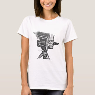 40年代または50年代の放送スタジオのTVカメラ Tシャツ