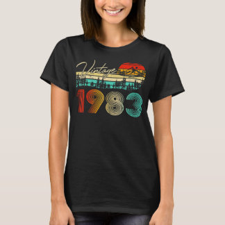 40歳の男の子の女の子ヴィンテージ1983 40th誕生日 tシャツ