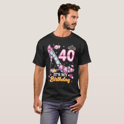 40歳の私の40歳の誕生日ピンクダイヤモンドSh Tシャツ (正面フル)