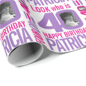 40歳の誕生日のピンクの紫のルック40カスタムの写真 ラッピングペーパー (ロールコーナー)