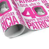 40歳の誕生日のピンク色の写真とカスタム名前40 ラッピングペーパー (ロールコーナー)