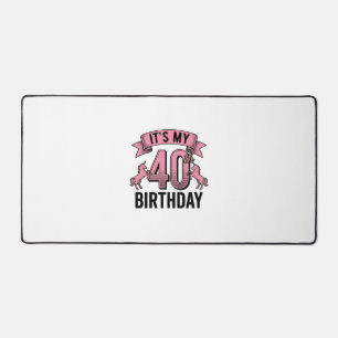 40歳の誕生日のユニコーンのビンテージの彫刻のデザイン_1 デスクマット