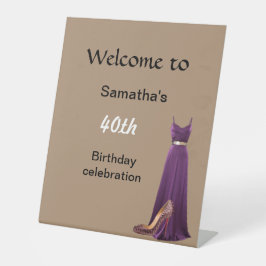 40歳の誕生日を迎える台座の看板 台座サイン
