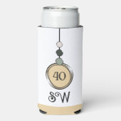 40歳の誕生日を追加イニシャル任意の年齢ピーチホワイト スリム缶クーラー (Seltzer裏面)