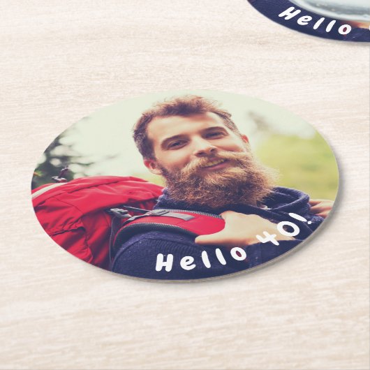40歳の誕生日カスタム写真こんにちは40人の男性 ラウンドペーパーコースター (アングル)