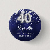 40歳の誕生日ネイビー・ブルー・シルバー・スターズ 缶バッジ (正面)