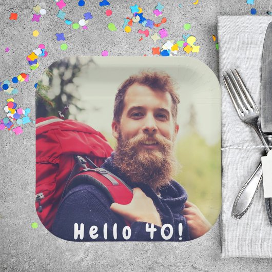 40歳の誕生日パーティー写真こんにちは40人の男性 ペーパープレート