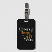 40歳の誕生日パーティー応援ビールブラック金ゴールド ラゲッジタグ (正面縦)