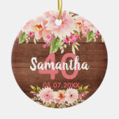 40歳の誕生日ピンクのフローラ素朴な茶色の木名 セラミックオーナメント (正面)