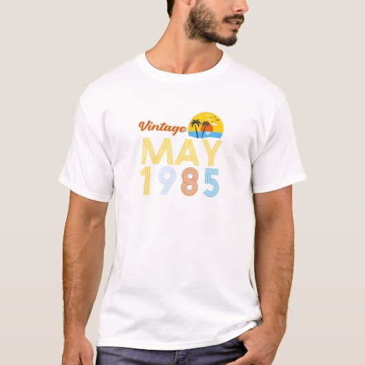 40歳の誕生日ヴィンテージ1985年5月40歳のギフト Tシャツ (正面)