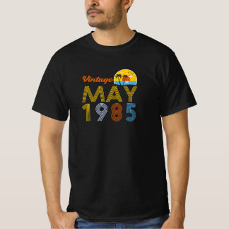 40歳の誕生日ヴィンテージ1985年5月40歳のギフト Tシャツ