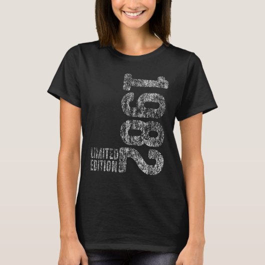 40歳の誕生日 レディース メンズ 40年 1982年生まれ 53歳 Tシャツ (正面)