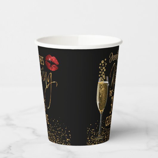 40歳の誕生日 – 彼女はキスをする30歳の別れ 紙コップ (左)