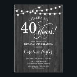 40歳の誕生日 – 灰色素朴の木模様 招待状<br><div class="desc">40歳素朴の誕生日招待状。暗素朴色の木模様と妖精の弦のライトを持つシンプルデザイン。機能スクリプトフォント。応援40年！どんなパーソナライズされた時代にも入る！メッセージもしの詳細なカスタマイズが必要。</div>