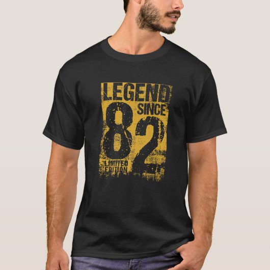40歳ヴィンテージ1982 40歳の誕生日の装飾 Tシャツ (正面)