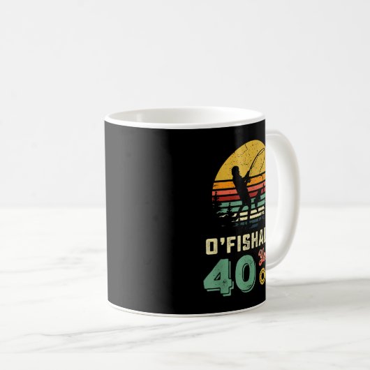 40歳魚釣りギフト40歳カッコいい40歳 コーヒーマグカップ (正面右)