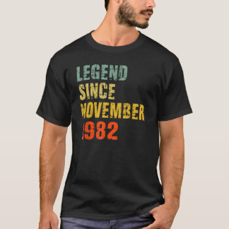 40歳40歳の誕生日ギフト伝説Novem Tシャツ