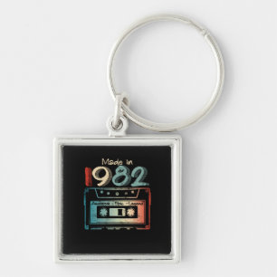 40誕生日ギフト1982年製カセット キーホルダー