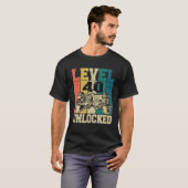 40誕生日ゲーマーゲーマーゲーマー40年レベル40U Tシャツ (正面フル)