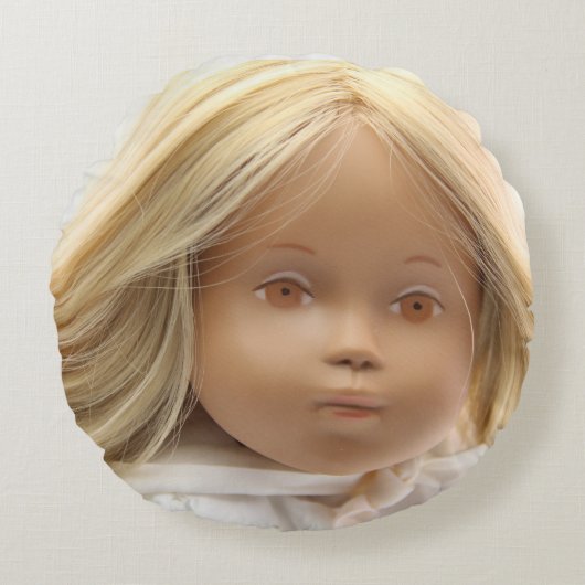 40223 Sasha Baby Puppe Irka Kissen ラウンドクッション (正面)