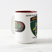 404TH民事の大隊のマグ ツートーンマグカップ (正面左)
