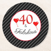 40 & Fabulous赤40th誕生日白黒ストライプ ラウンドペーパーコースター (正面)