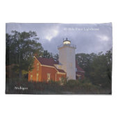 40 Mile Pointライトハウスアットダスク枕ケース 枕カバー (裏面)