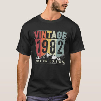 40 Years Old Decoration Vintage 1982 40Th Birthday Tシャツ