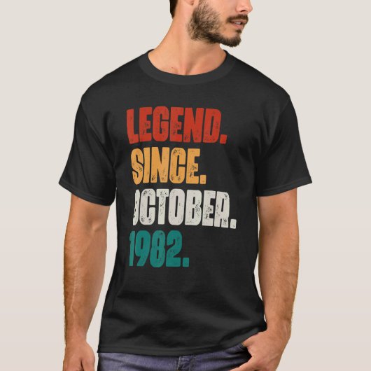 40 Years Old  Legend Since October 1982 40th Birth Tシャツ (正面)