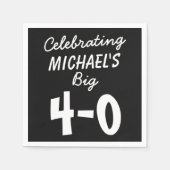 40thバースデーブラックパーソナライズされた紙ナプキンス スタンダードカクテルナプキン (正面)