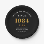 40th誕生日の名前1984ブラック金ゴールドシック ペーパープレート (正面)