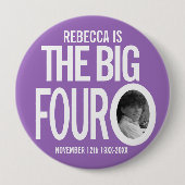 40th誕生日パープルカスタム大きな4ああ写真 缶バッジ (正面)