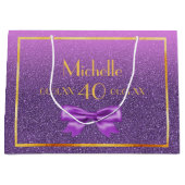 40th誕生日パープルピンクグリッター名 ラージペーパーバッグ (正面)
